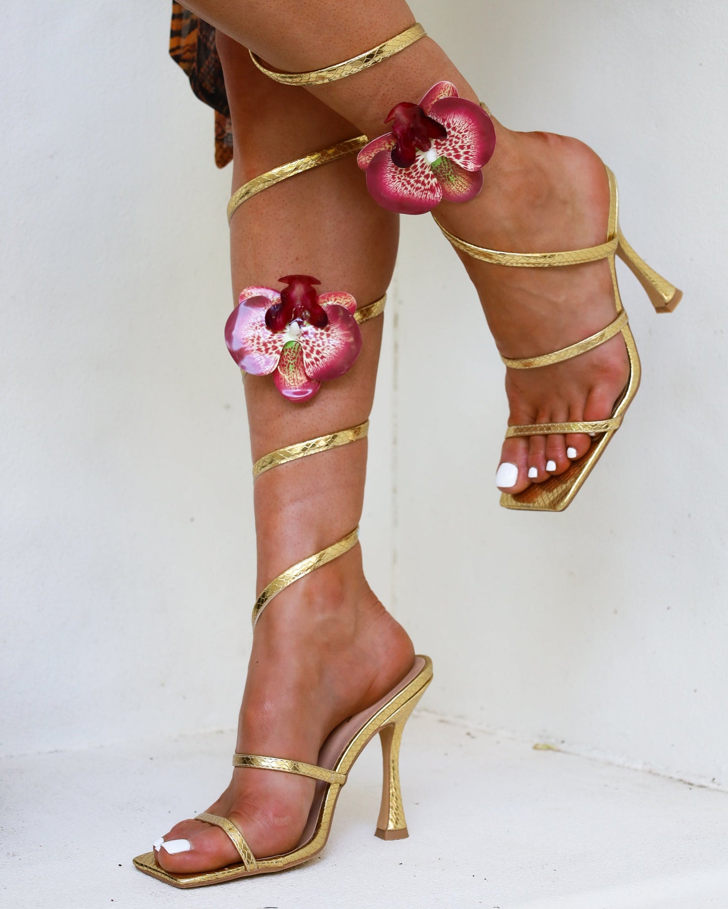 Orchid Shoe Clips - Burgundy